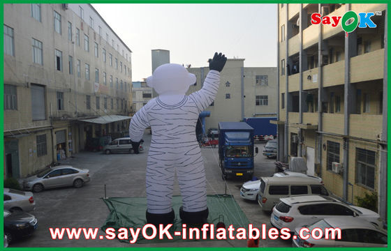 Karakter Iklan Inflatable 4m Kain Oxford Outdoor Holiday Inflatables White Spaceman Untuk Iklan