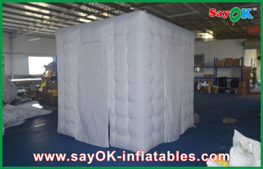 Photo Booth Pernikahan Alat Peraga Besar Inflatable Cube Photo Booth Enclosure Putih 210 D Kain Oxford