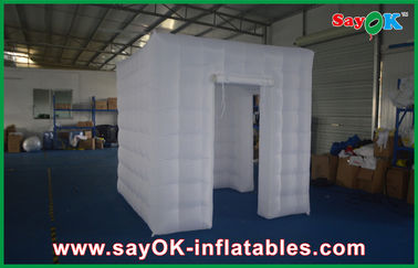 Inflatable Photo Studio White Square Inflatable Photo Booth Besar Serbaguna Dengan Dua Pintu