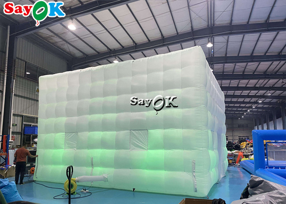 Outdoor PVC Coated Giant LED Cube Inflatable Air Tent Dengan Blower Ukuran Kustom