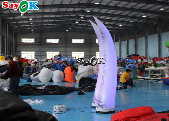 2.5m Multicolor Inflatable Lighting Dekorasi LED Gading Untuk Dekorasi Acara Pernikahan