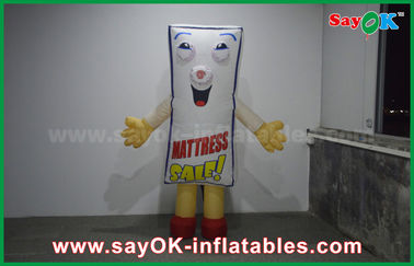 2,3 juta Pindah Carton Disesuaikan Kustom Inflatable Produk Untuk Iklan