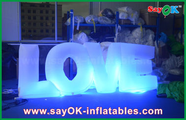 Dekorasi Proposal Led Inflatable Pencahayaan Surat CINTA Partai dengan 16 warna yang berbeda
