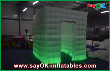 Booth Iklan Menampilkan Kain Oxford 2.5 X 2.5 X 2.5m Photo Booth Tenda Inflatable Kios Shell Cube