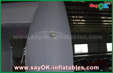 1.5 * 1.5 * 2.5m Putih Kustom Inflatable Produk Disesuaikan Inflatable Box Tent