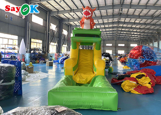 Inflatable Castle Slide Skateboard Inflatable Komersial Untuk Pencetakan Logo Taman Hiburan