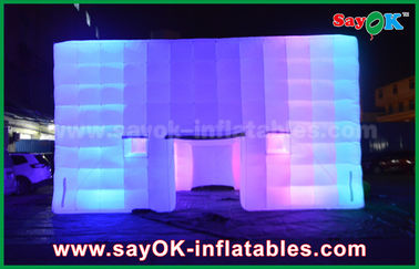 tenda tiup Luar PVC Dilapisi Raksasa Cube Tiup Tenda Dengan Lampu Ubah Warna / Air Blower