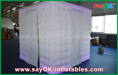 Inflatable Led Photo Booth Latar Belakang Hijau Inflatable Photo Booth 2.5 X 2.5 X 2.5m Untuk Pernikahan / Acara