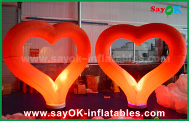Romantis Red Nylon Inflatable Pencahayaan Dekorasi Bentuk Hati Untuk Pernikahan