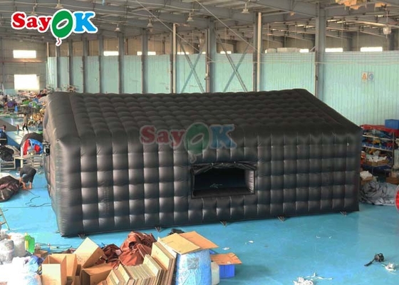 Tenda pesta PVC Cube Inflatable Komersial Hitam Disco Cahaya Tenda Klub Malam Mobile Dibangun - Di Layar