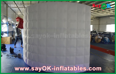 Inflatable Led Photo Booth Tenda Penerangan Tiup Melengkung Tahan Lama Putih Untuk Promosi / Periklanan