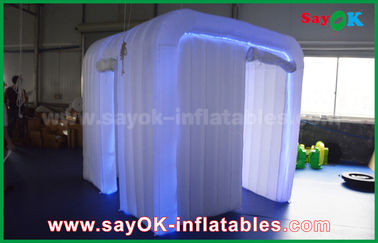 Inflatable Photo Studio Bentuk Disesuaikan Lapisan PVC Inflatable LED Photo Booth Dengan Menawan