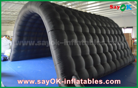 Tenda Outdoor Inflatable Hitam 210D Oxford Tunnel Tenda Camping Inflatable Untuk Aktivitas Luar Ruangan