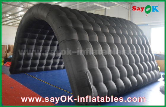 Tenda Outdoor Inflatable Hitam 210D Oxford Tunnel Tenda Camping Inflatable Untuk Aktivitas Luar Ruangan