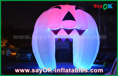 Cute Inflatable Holiday Dekorasi Lighting Ghost Door / Large Inflatable Pumpkin