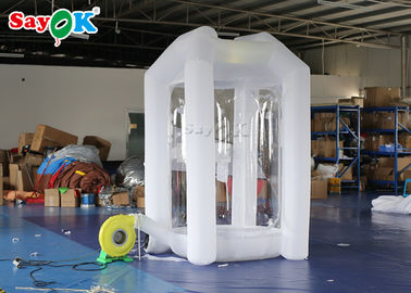 1.5 * 1.5 * 2.5 m Produk Kustom Tiup Booth Mesin Uang Tiup Putih Untuk Bisnis