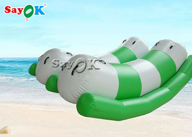 Musim panas Inflatable Floating Water Totter Untuk Taman Air Floating Water Toys / Blow Up Seesaw