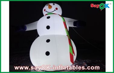 Luar ruangan 5m Raksasa Pencahayaan Inflatable Natal Snowman Dekorasi