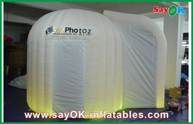 Penyewaan Booth Foto Pernikahan 4 X 3 X 2.5m Booth Foto Tiup Emas Di Dalam Putih Di Luar Tahan Air