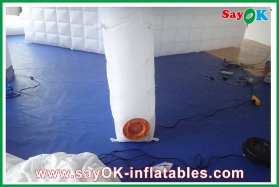 Custom Tenda Inflatable Keluarga Udara Inflatable Partisi Tembok / Led Led Up Light Joint Tembok Untuk Pernikahan