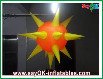 Multi-warna Dekorasi Pencahayaan Inflatable Dengan Api-bukti Nylon Kain