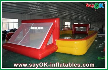 Luar ruangan Custom 12 x 2 x 6m Inflatable Soccer Field / Football Pitch Dengan Pompa Udara