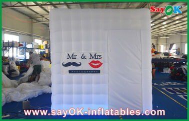 Wedding Photo Booth Sewa 2.5 X 2.5 X 2.5m Inflatable Photobooth Cube Shape Dengan Logo Kustom