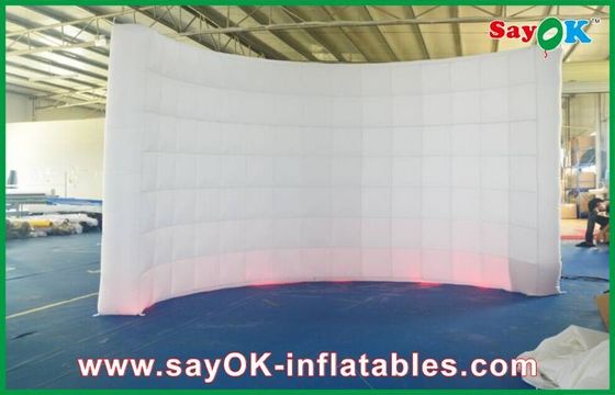 Rumah Inflatable Led Wall Inflatable Curved Lighting Wall Untuk Pesta Pernikahan Photo Wall Inflatable