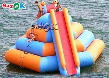 CE Inflatable Water Toys / Komersial Inflatable Water Slide Dengan Climbing Tower