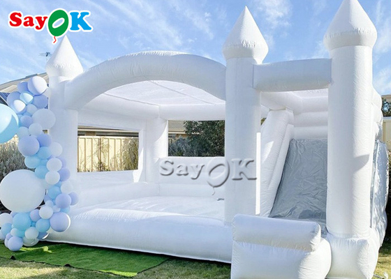 Kastil Bouncing Pernikahan Komersial 5m 16.5ft Dewasa Dengan Slide