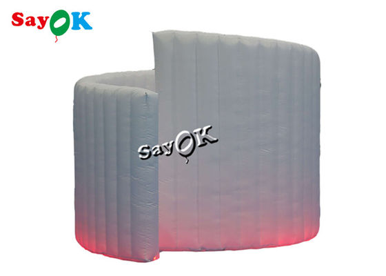 Inflatable Dekorasi Pesta 3m 10ft Putih Bentuk Spiral Inflatable Photo Booth Dinding Latar Belakang Blower Udara Dalam