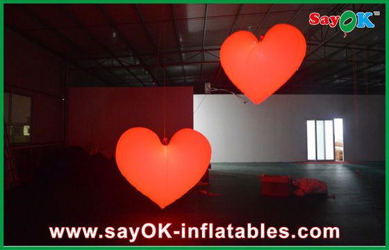 Pernikahan Romantis Tunggu Led Inflatable Jantung Dengan 190T Nylon Kain
