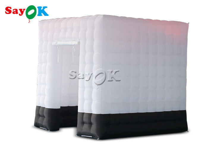 Tenda Pesta Tiup 2.5m / 8ft White Square Meledakkan Tenda Photo Booth Dengan Lampu Led